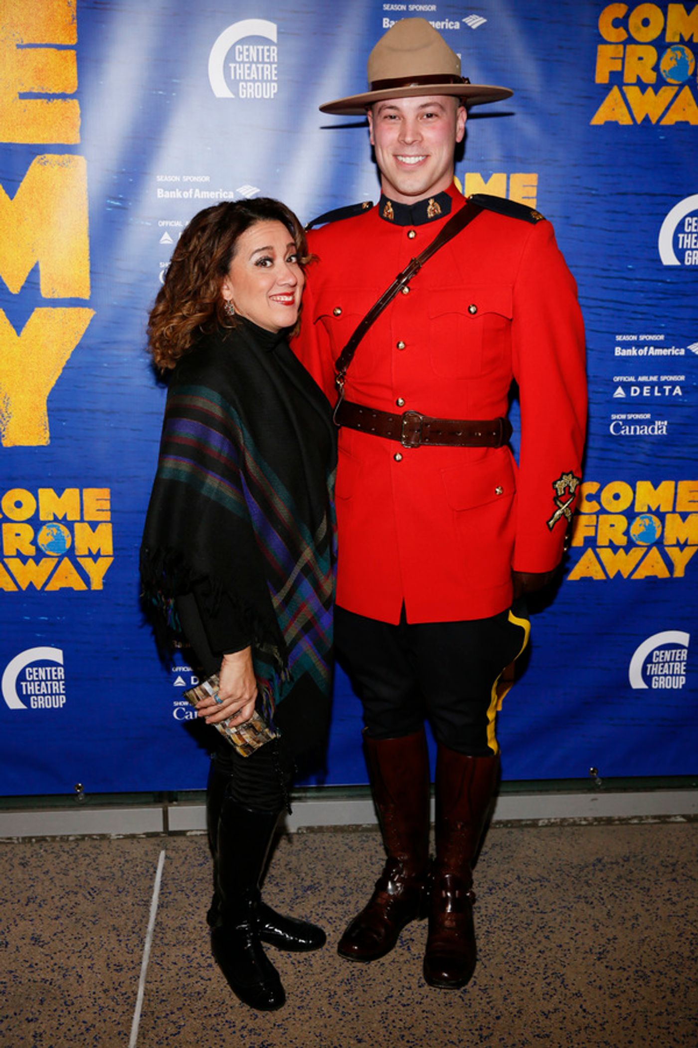 Photo Flash: COME FROM AWAY Celebrates Opening Night at the Ahmanson Theatre Photo Flash: COME FROM AWAY Celebrates Opening Night at the Ahmanson Theatre Image