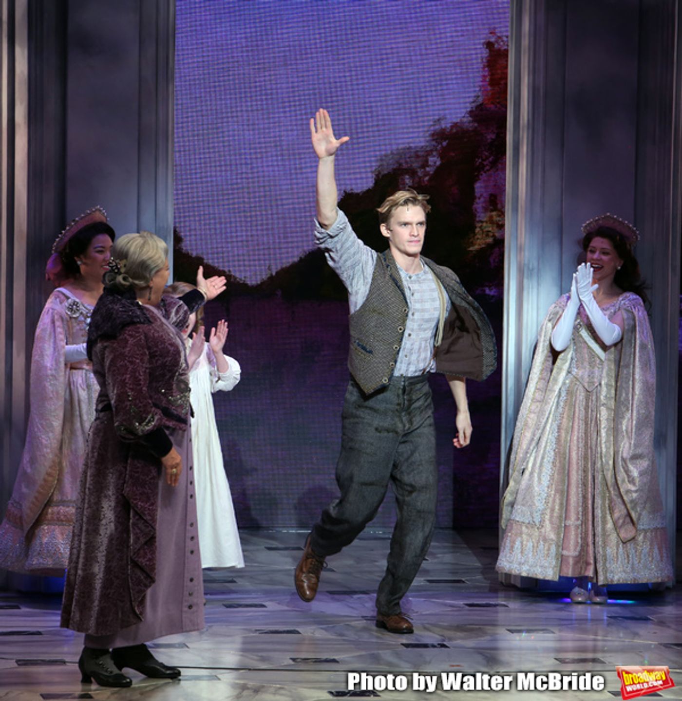 Photo Coverage: Cody Simpson Takes His First Bows in ANASTASIA  Image
