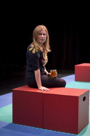 Amanda Jones. Photo by Michael Dekker. @ BroadwayWorld Amanda Jones. Photo by Michael Dekker. Photo