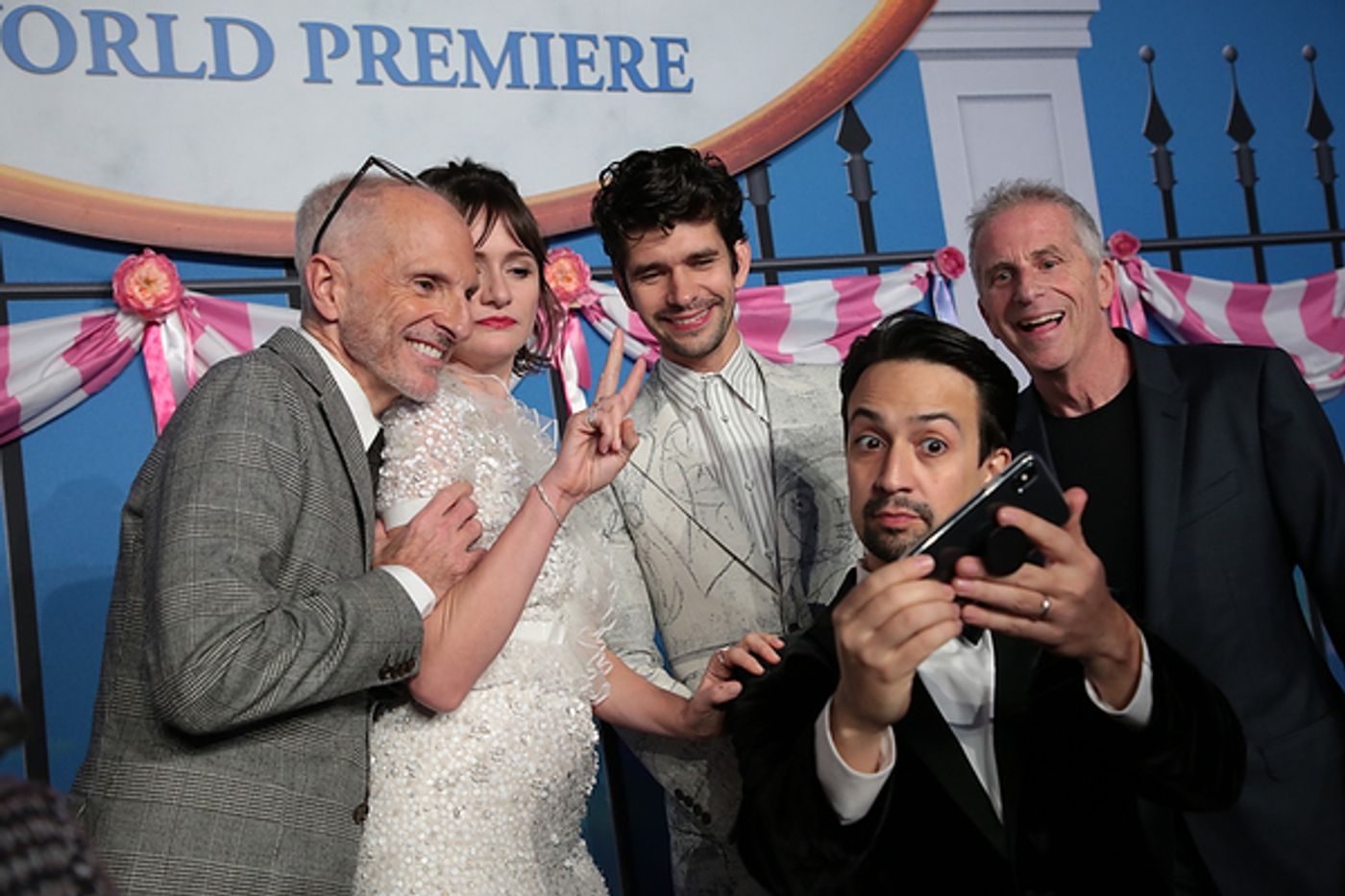 Photo Flash: Lin-Manuel Miranda, Emily Blunt, and More Attend the Premiere of MARY POPPINS RETURNS  Image