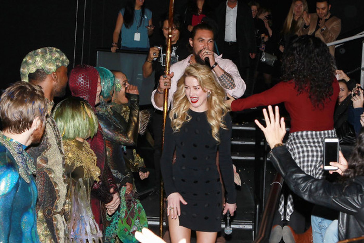 Photo Flash: Jason Momoa Surprises Fans in Times Square Before AQUAMAN Screening  Image