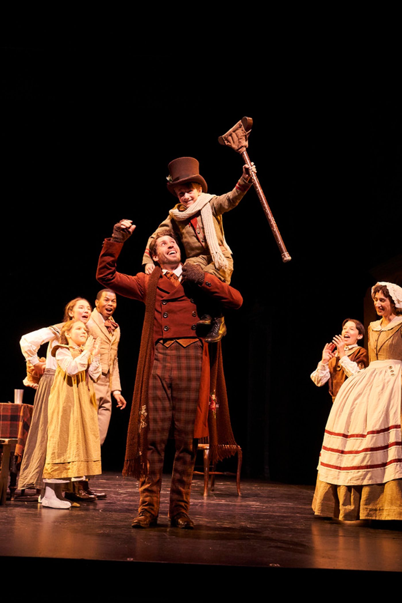 Photo Flash: First Look at Great Lakes Theater's A CHRISTMAS CAROL  Image