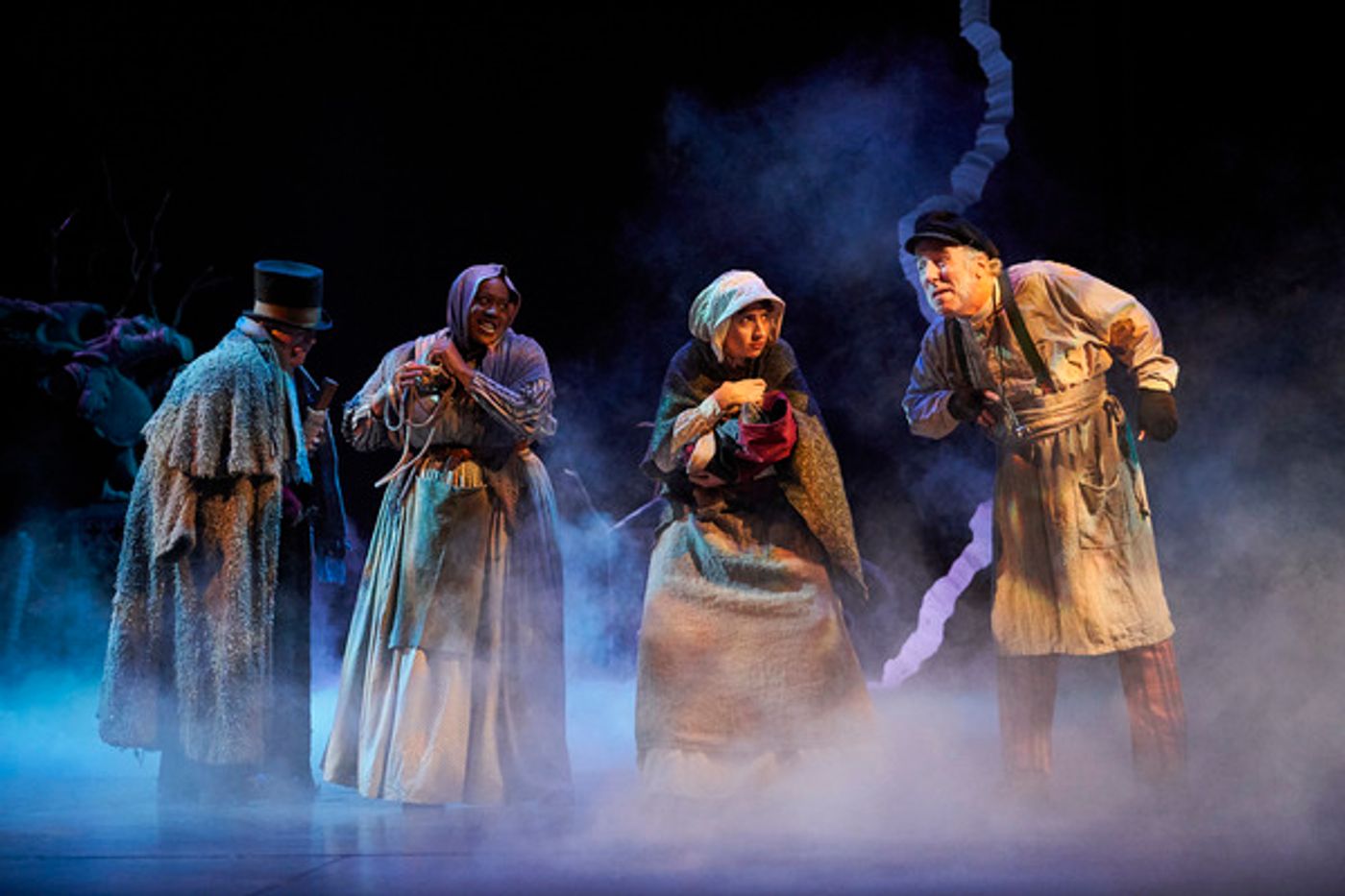 Photo Flash: First Look at Great Lakes Theater's A CHRISTMAS CAROL  Image