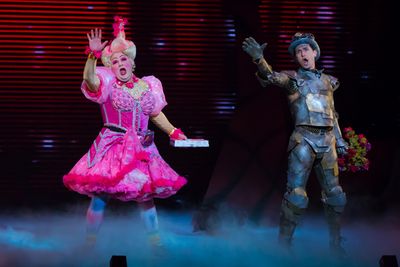 Michael De Rose as Sugarbum The Good Witch of the North, Eric Craig as Tin Man. Photo Photo