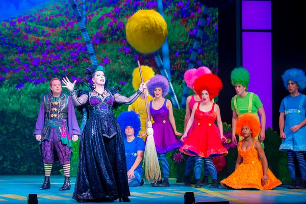 Sara-Jeanne Hosie as Sulphura The Wicked Witch of the West, Eddie Glen as Randy, and  Photo