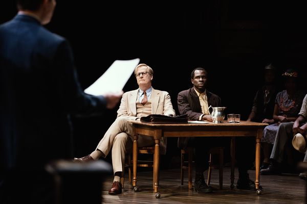 Jeff Daniels, Gbenga Akinnagbe Photo