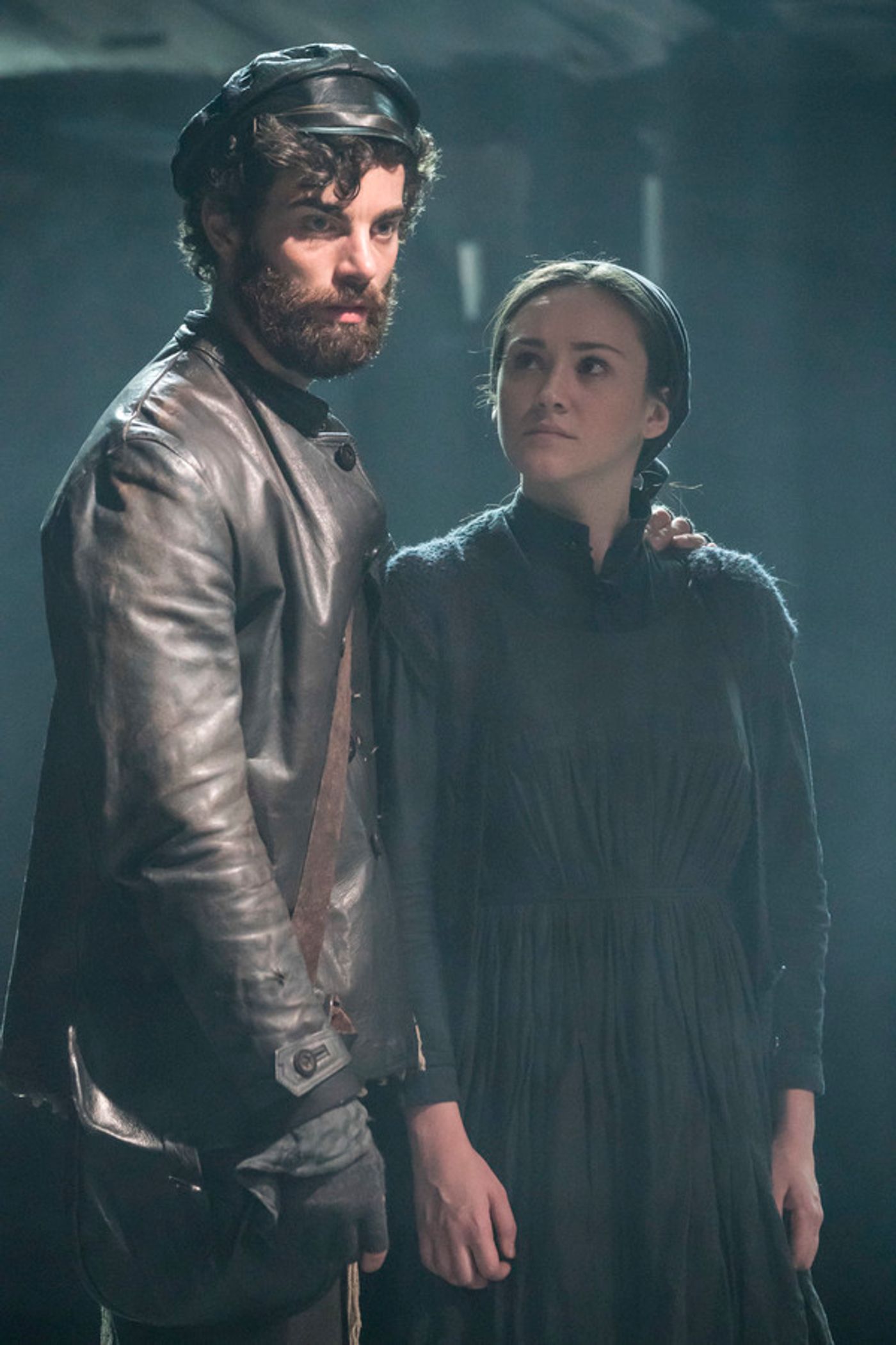 Photo Flash: First Look at Menier Chocolate Factory's Revival Of FIDDLER ON THE ROOF  Image