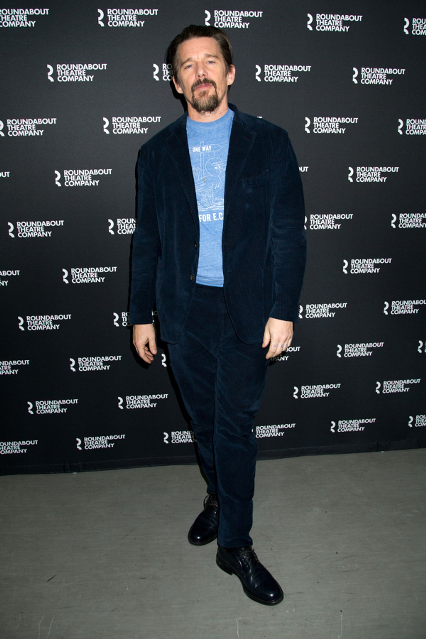 Photo Coverage: Ethan Hawke, Paul Dano & the Company of TRUE WEST Meet the Press!  Image