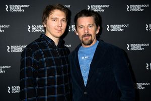 Paul Dano, Ethan Hawke @ BroadwayWorld Paul Dano, Ethan Hawke Photo