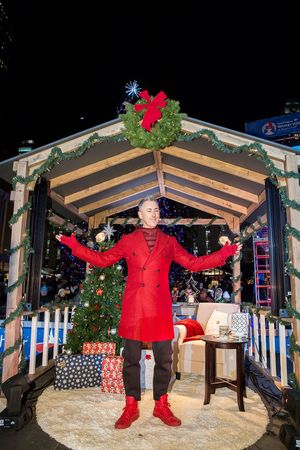 Alan Cumming @ BroadwayWorld Alan Cumming Photo