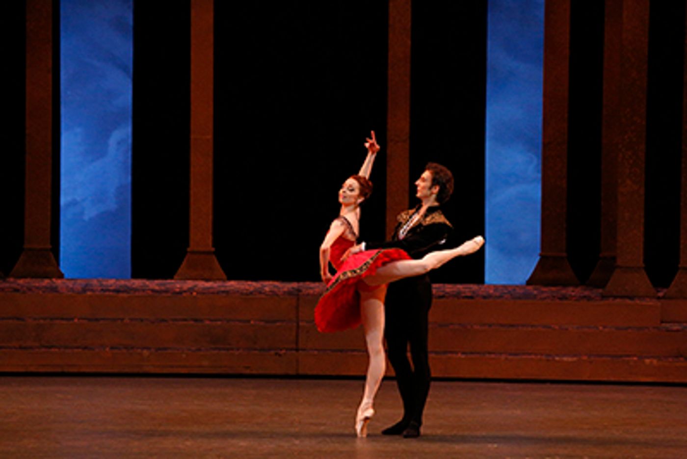 Review: PASSIONATE, ENTERTAINING AND FUN. DON QUIXOTE BY BOLSHOI BALLET at Cinema Review: PASSIONATE, ENTERTAINING AND FUN. DON QUIXOTE BY BOLSHOI BALLET at Cinema Image