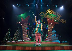 Matt Crowle @ BroadwayWorld Matt Crowle Photo