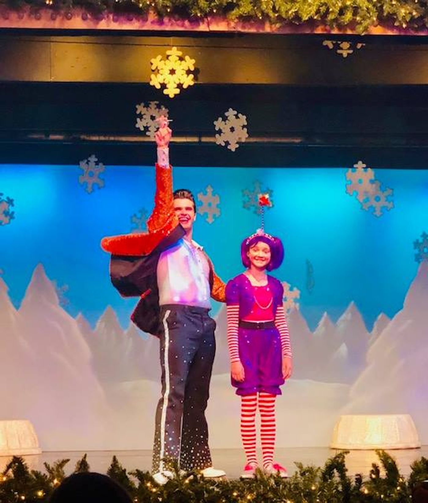 Review: GIFT YOURSELF THIS ORIGINAL ENCHANTING HOLIDAY MUSICAL AT Show Palace Dinner Theatre  Image