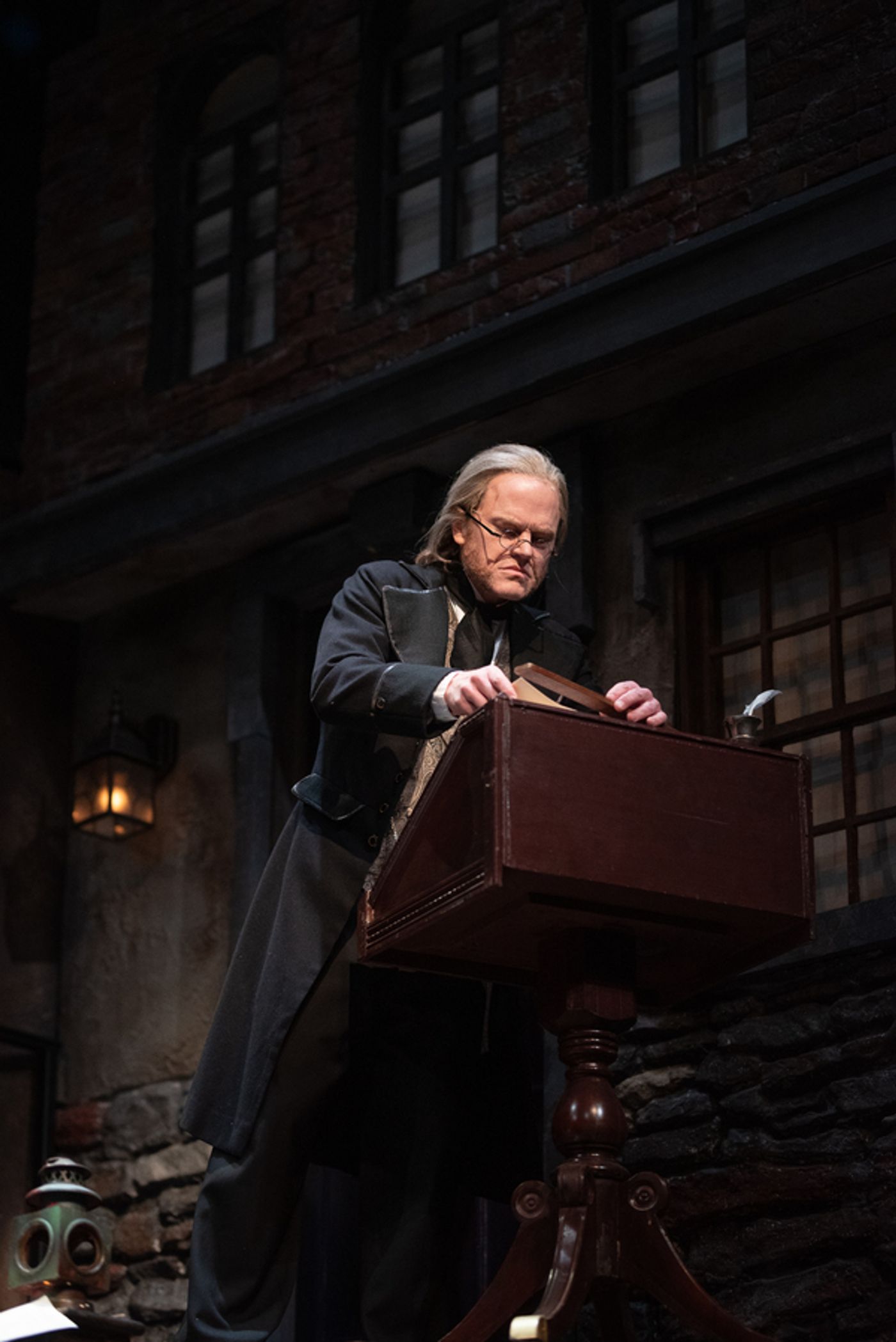 Photo Flash: Virginia Stage Company Presents A CHRISTMAS CAROL  Image