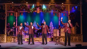 Michael Taravella, Jonathan Drury, Marc Fouchi, Rich Arnold @ BroadwayWorld Michael Taravella, Jonathan Drury, Marc Fouchi, Rich Arnold Photo