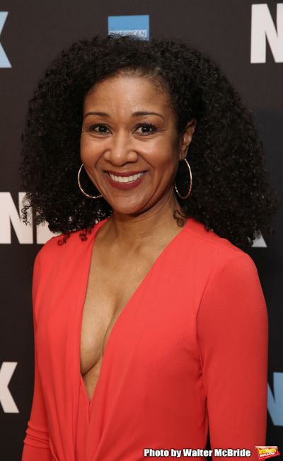 Gina Daniels Photo