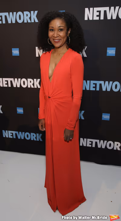 Gina Daniels  Photo