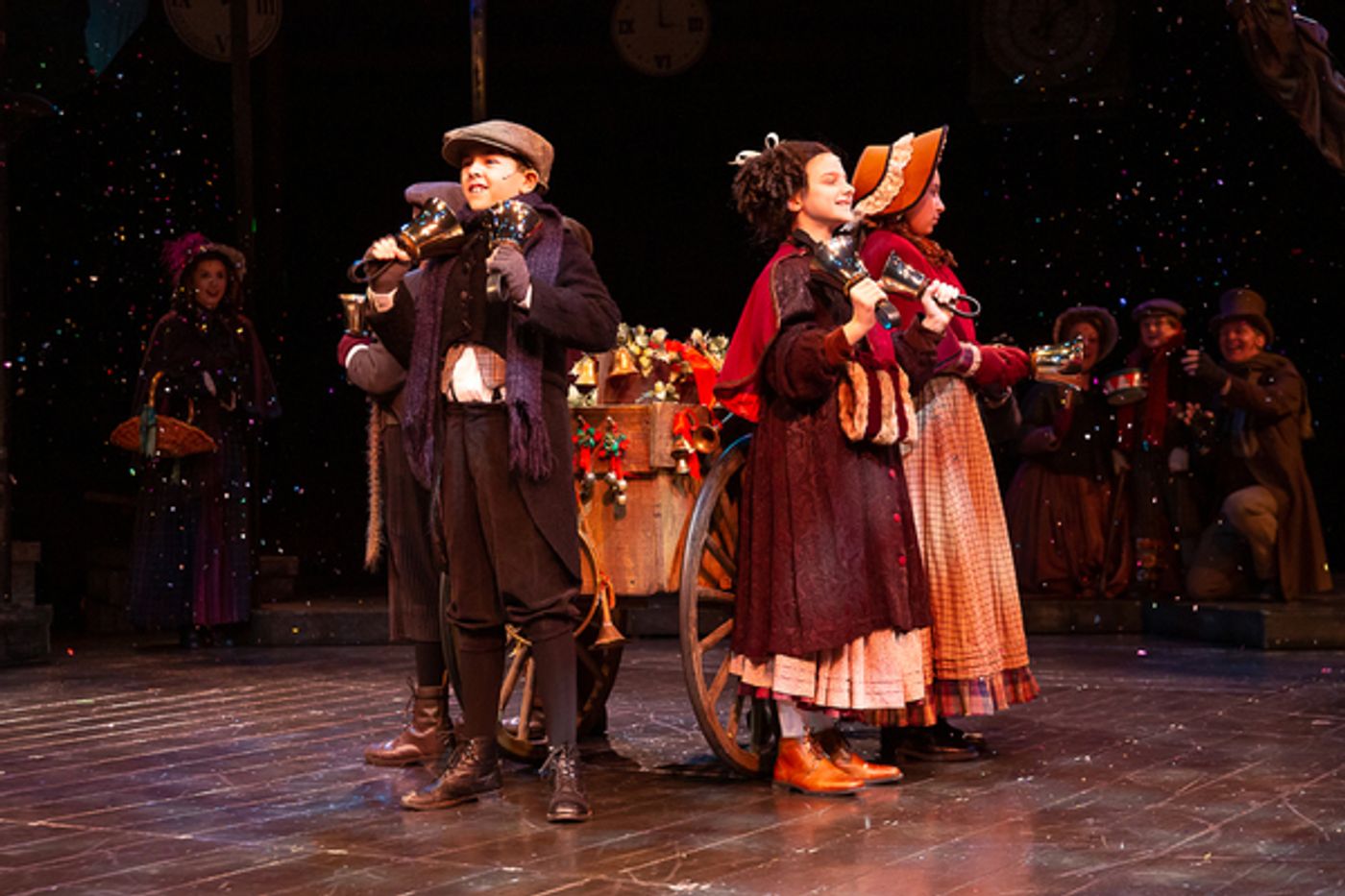 Photo Flash: North Shore Music Theatre Presents A CHRISTMAS CAROL  Image