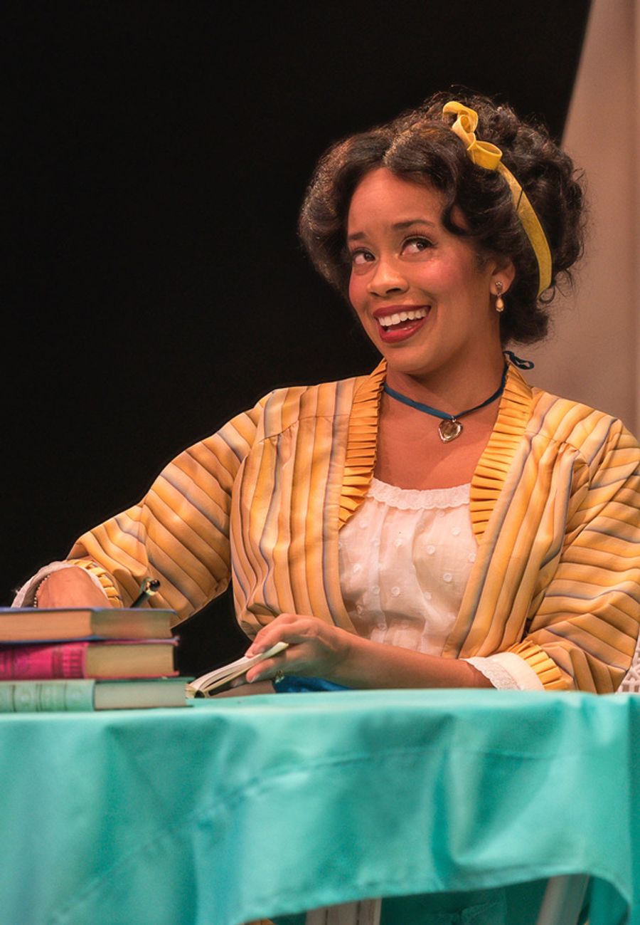 Photo Flash: THE IMPORTANCE OF BEING EARNEST At Everyman Theatre Image