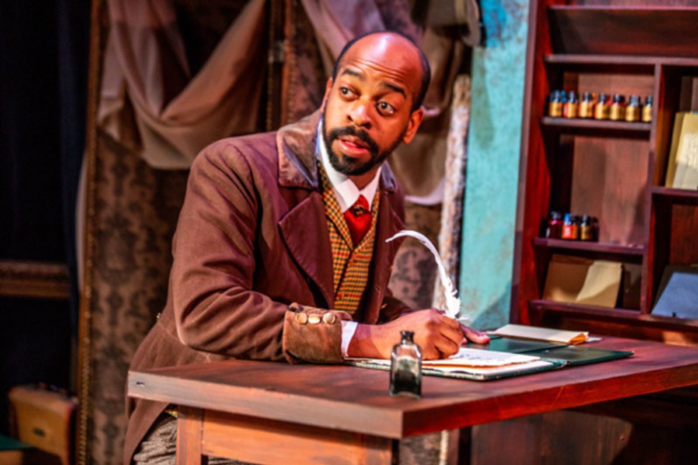 Photo Flash: First Look at Titan Theatre Company's A CHRISTMAS CAROL Photo Flash: First Look at Titan Theatre Company's A CHRISTMAS CAROL Image