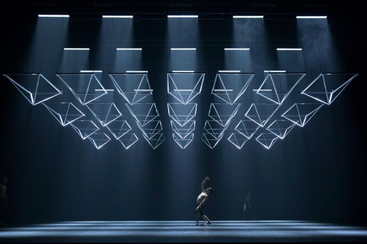Review:  A FUTURISTIC EXPERIMENT. AUTOBIOGRAPHY BY COMPANY WAYNE MCGREGOR  At The LA Music Center Ahmanson Theatre  Image