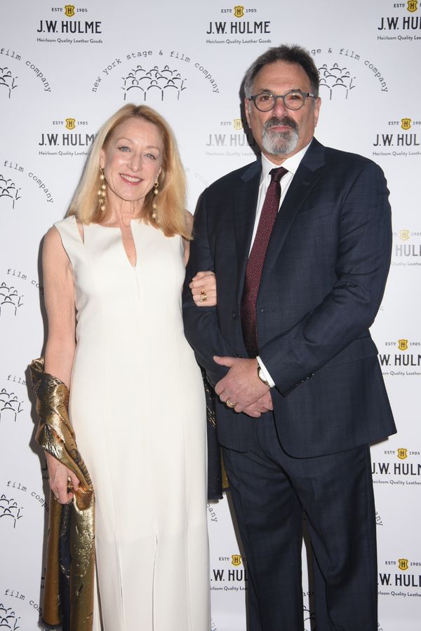 Patricia Wettig and Ken Olin Photo