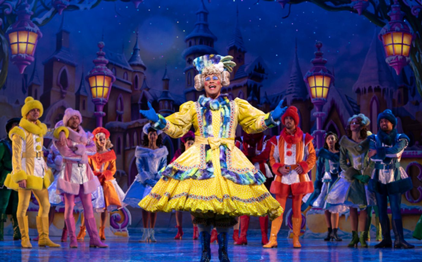 Photo Flash: First Look at SNOW WHITE at the London Palladium  Image