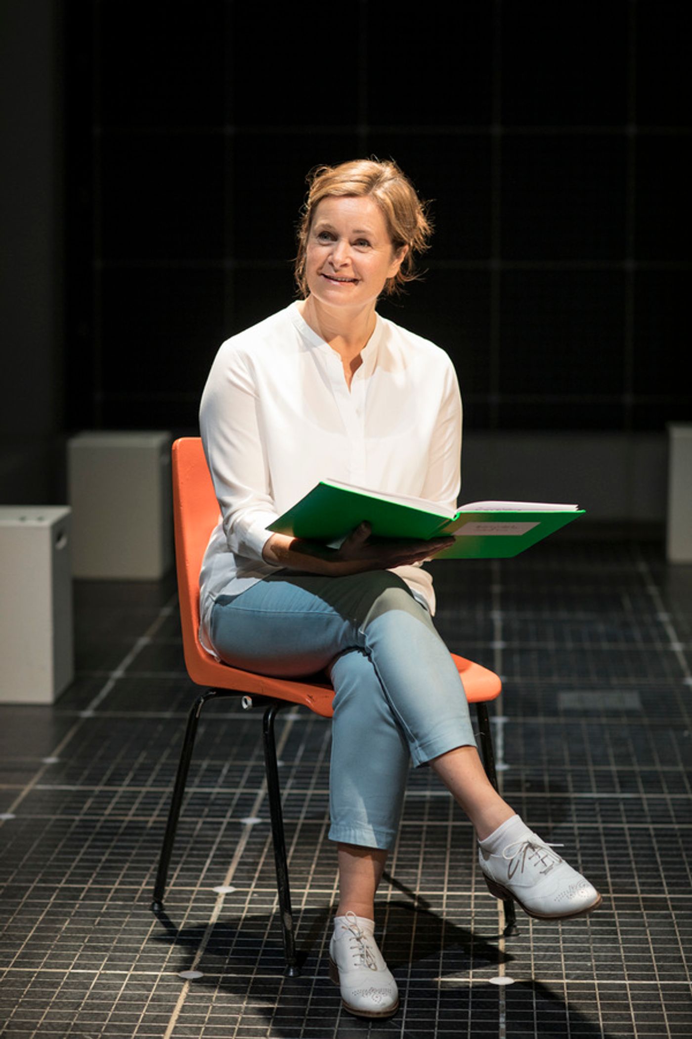 Photo Flash: New Production Photos From THE CURIOUS INCIDENT OF THE DOG IN THE NIGHT-TIME  Image