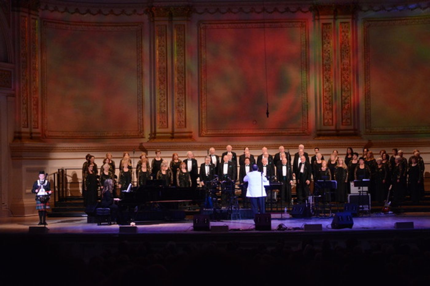 Photo Coverage: ANDY COONEY'S CHRISTMAS CELEBRATION Comes to Carnegie Hall  Image