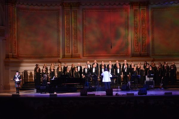 The Hibernian Festival Singers under the direction of Christopher Bilella  Photo