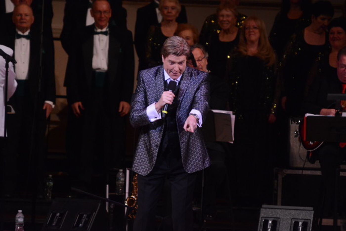 Photo Coverage: ANDY COONEY'S CHRISTMAS CELEBRATION Comes to Carnegie Hall  Image