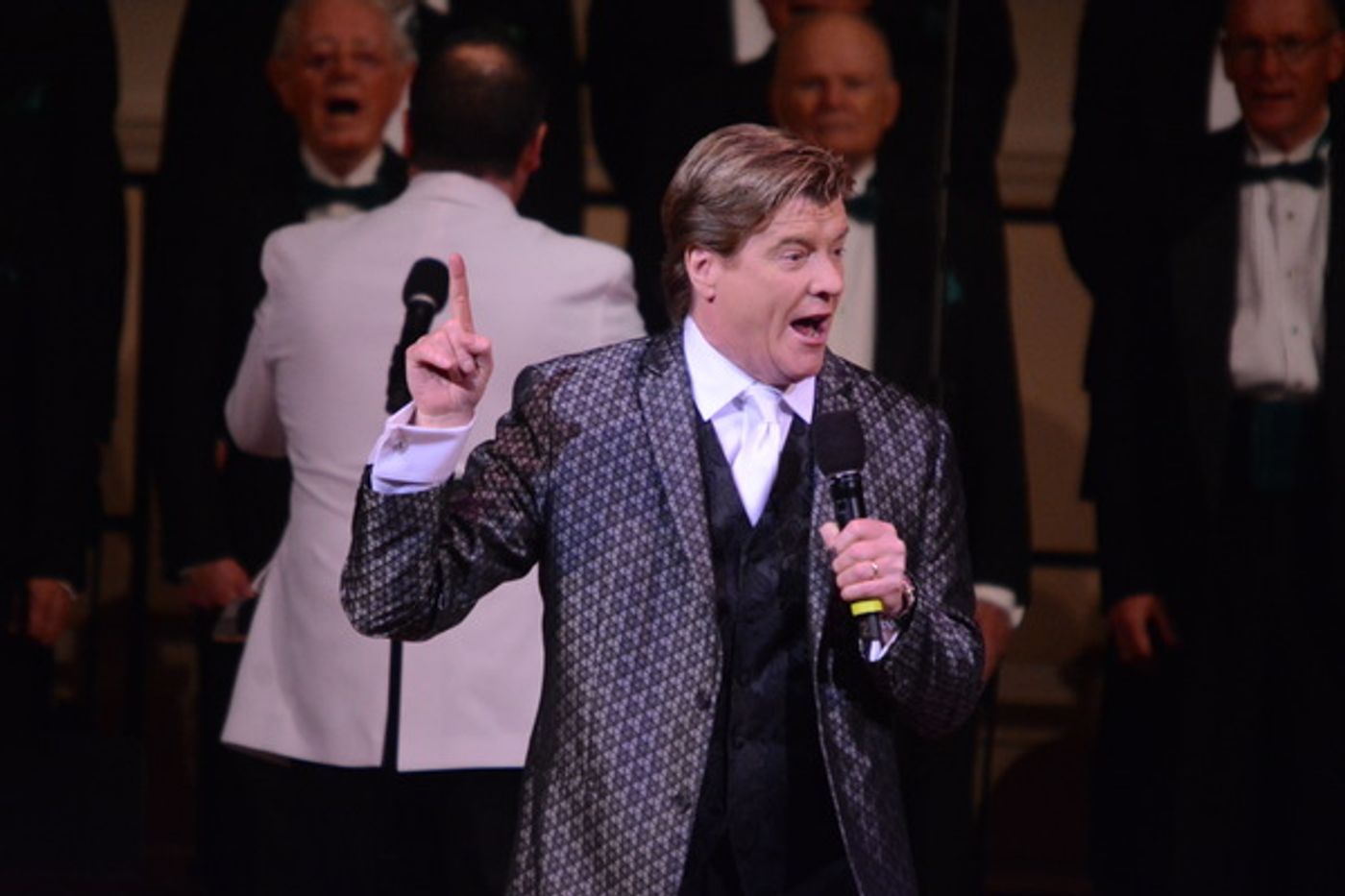 Photo Coverage: ANDY COONEY'S CHRISTMAS CELEBRATION Comes to Carnegie Hall  Image