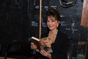 Alec Baldwin and EuGene Pack Photo