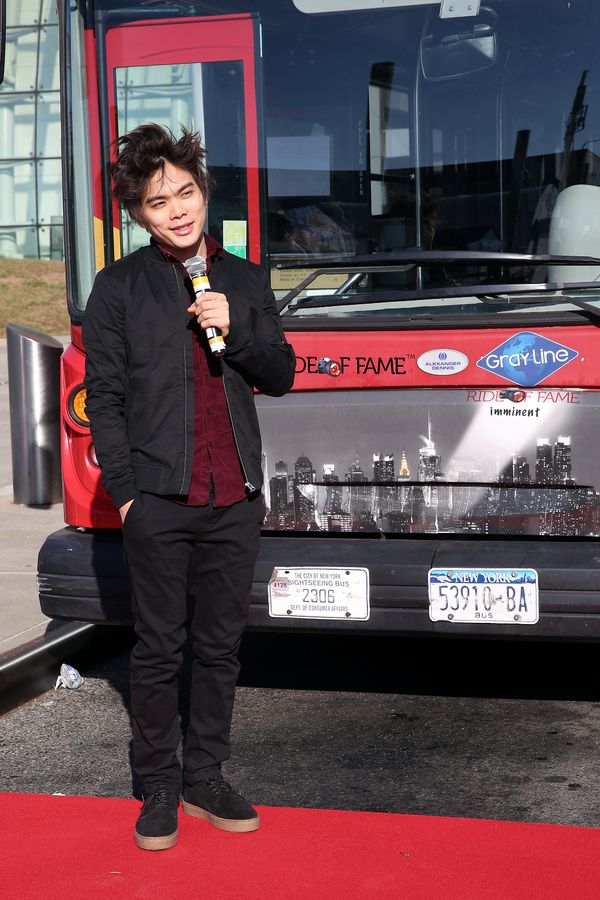 Shin Lim Photo