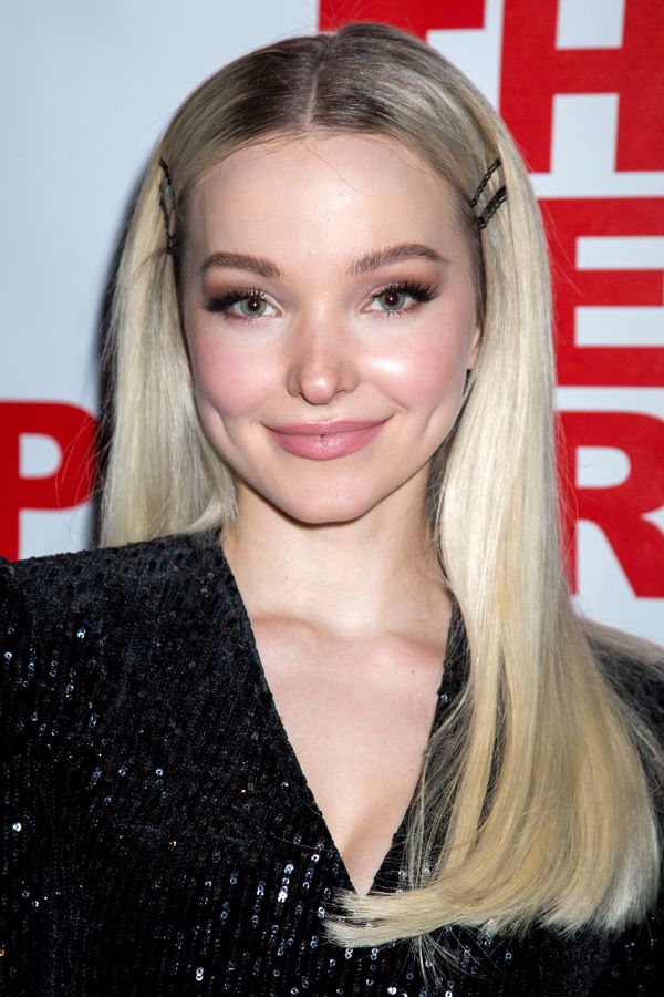 Dove Cameron Photo