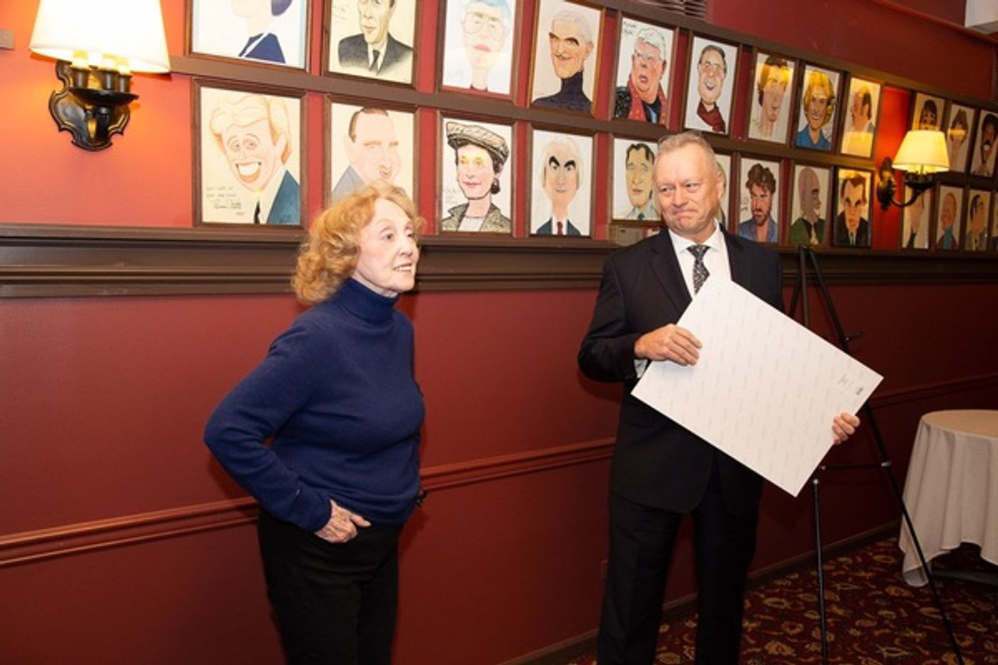 Photo Flash: Melissa Errico Unveils New Portrait at Sardi's! Photo Flash: Melissa Errico Unveils New Portrait at Sardi's! Image