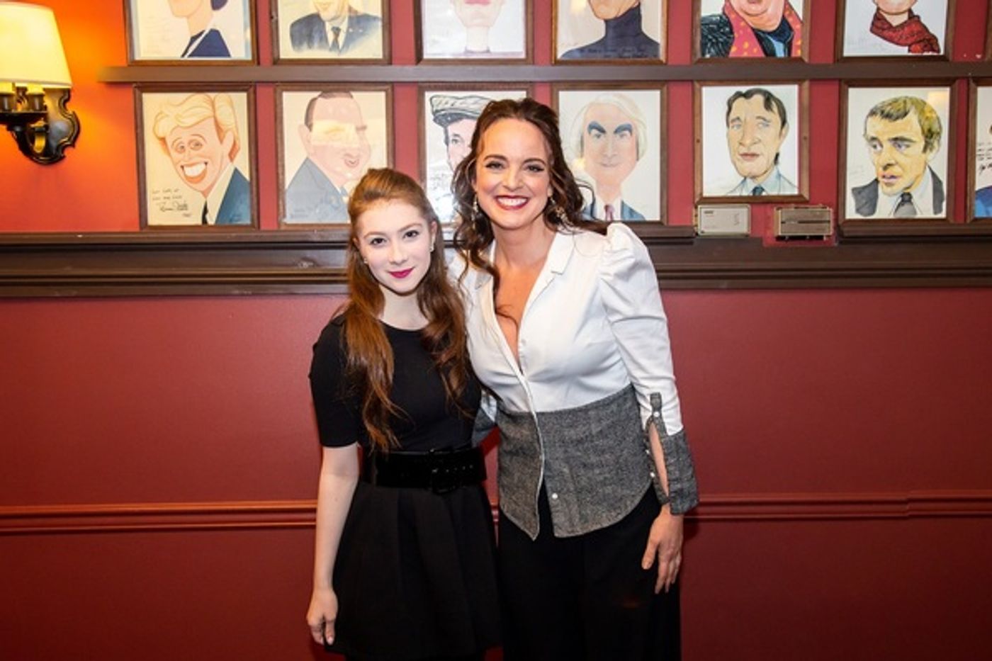 Photo Flash: Melissa Errico Unveils New Portrait at Sardi's! Photo Flash: Melissa Errico Unveils New Portrait at Sardi's! Image