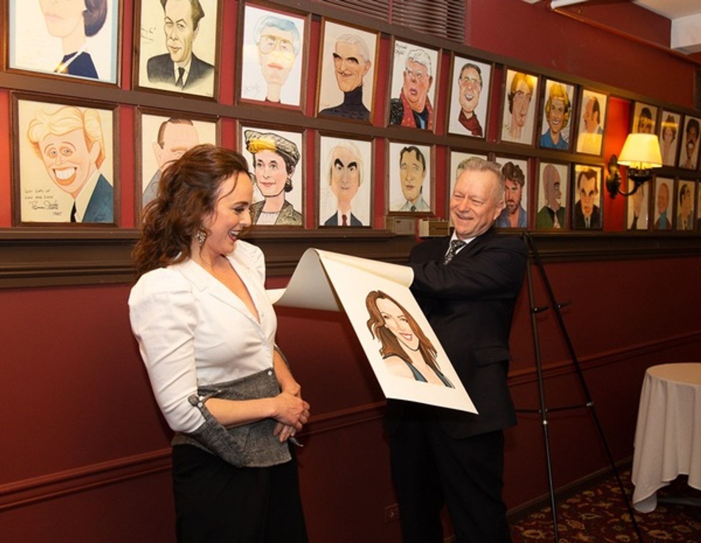 Photo Flash: Melissa Errico Unveils New Portrait at Sardi's! Photo Flash: Melissa Errico Unveils New Portrait at Sardi's! Image