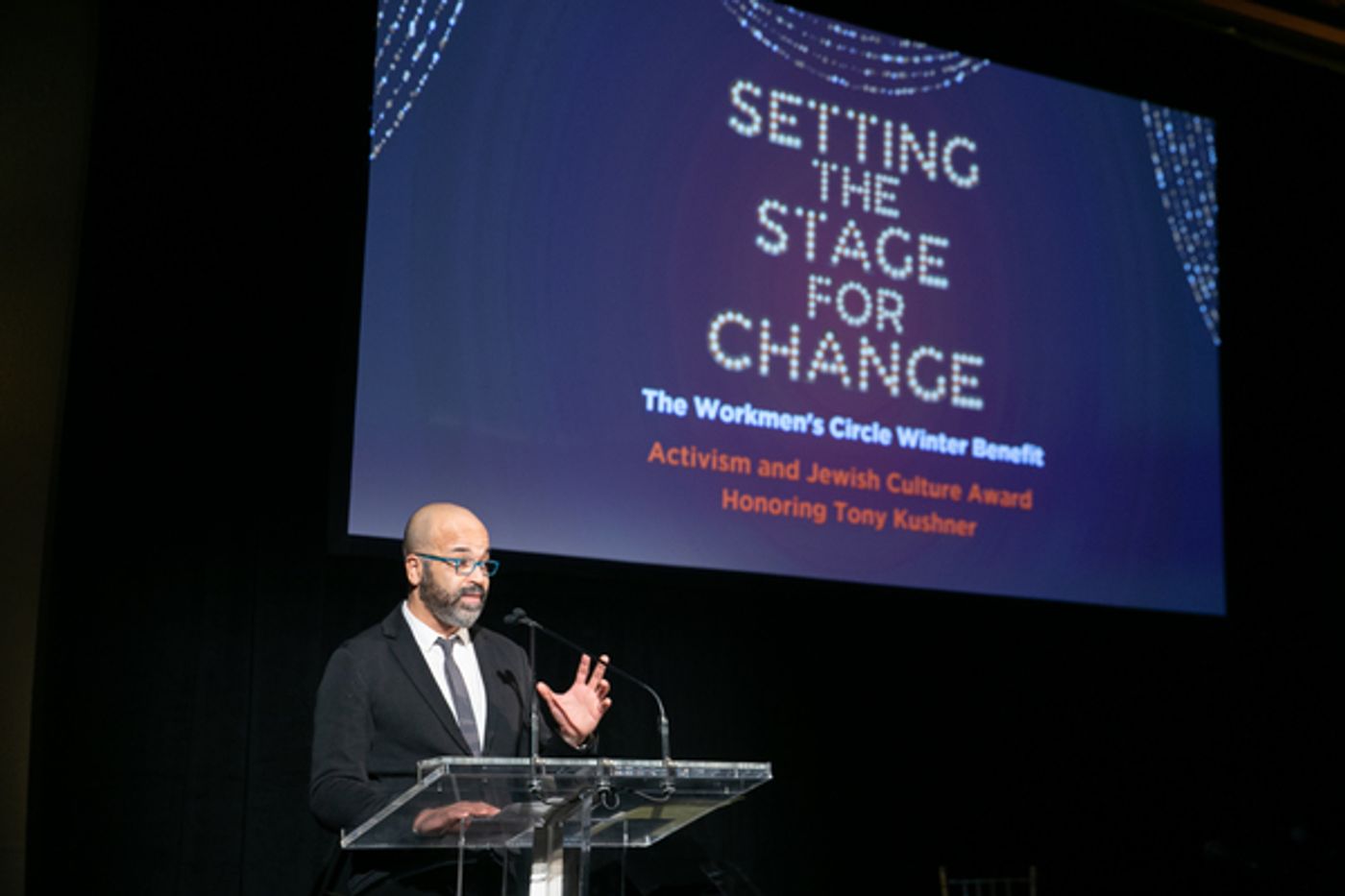 Photo Flash: The Workmen's Circle Honors Pulitzer Prize- and Tony Award-Winning Playwright and Screenwriter Tony Kushner  Image