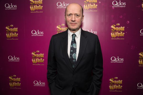 Photo Flash: Inside the Gala Night For SNOW WHITE at the London Palladium — photo 1 of 28