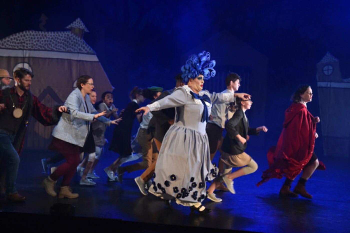 Photo Flash: RED RIDING HOOD VERSUS THE WOLF Opens in Milton Keynes  Image