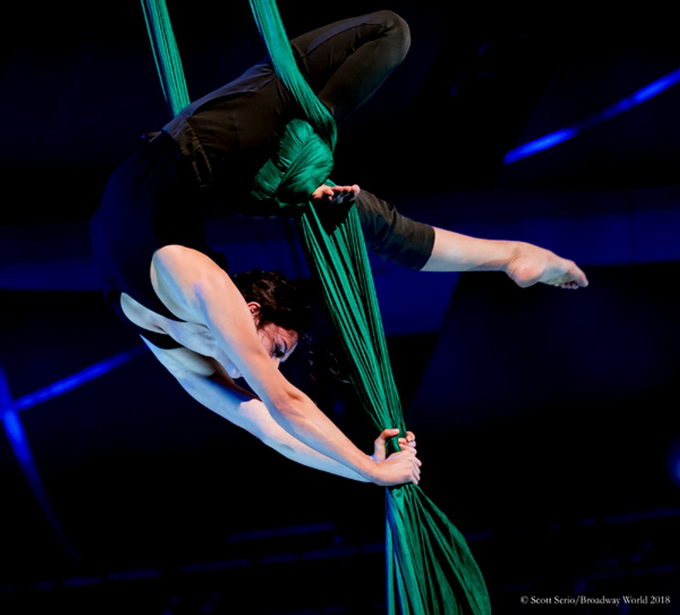 BWW Previews: CIRQUE NUTCRACKER BY TROUPE VERTIGO at Meyerhoff Symphony Hall  Image