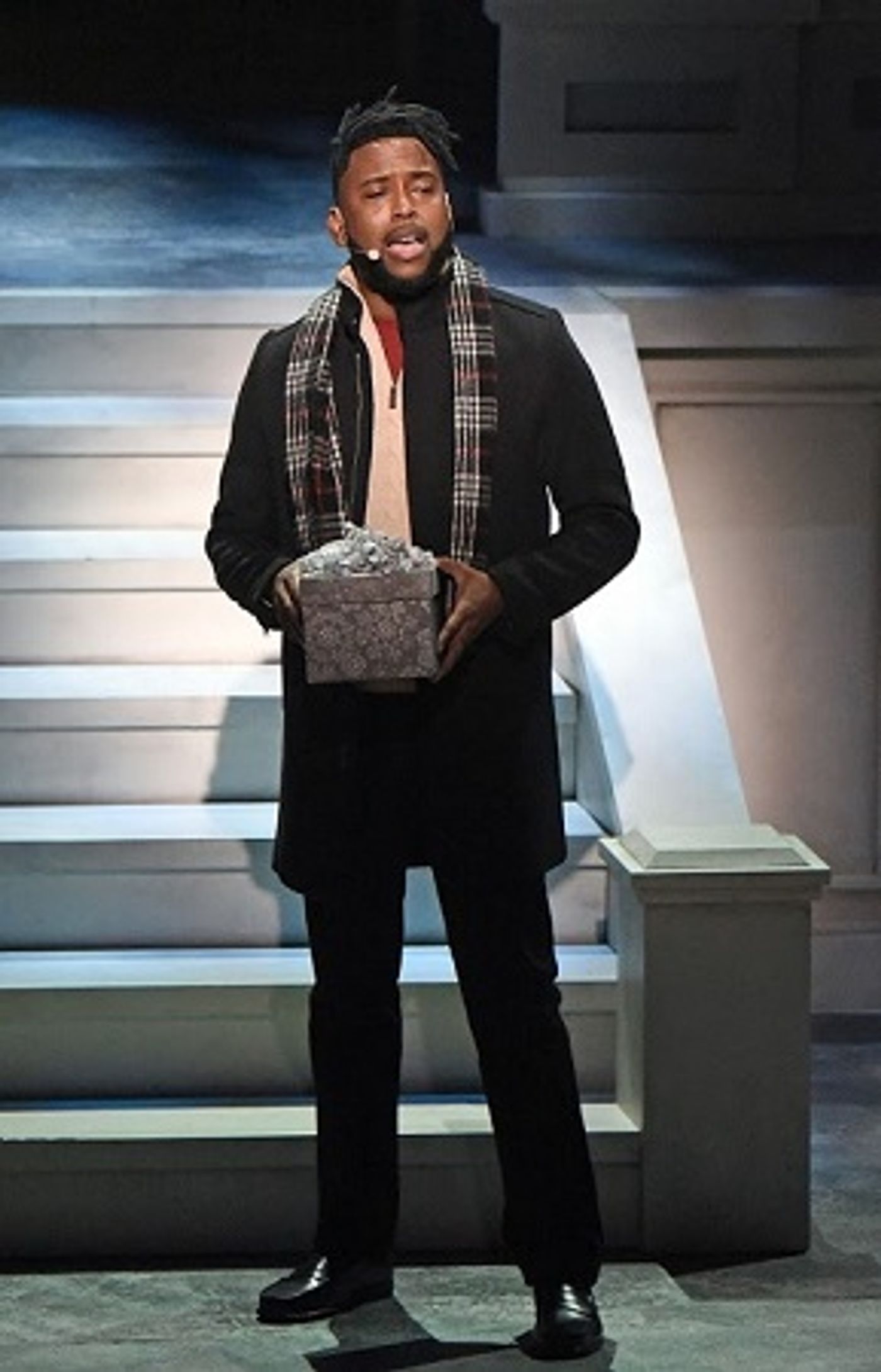 Review: Love is Everywhere in LOVE ACTUALLY LIVE at The Wallis  Image