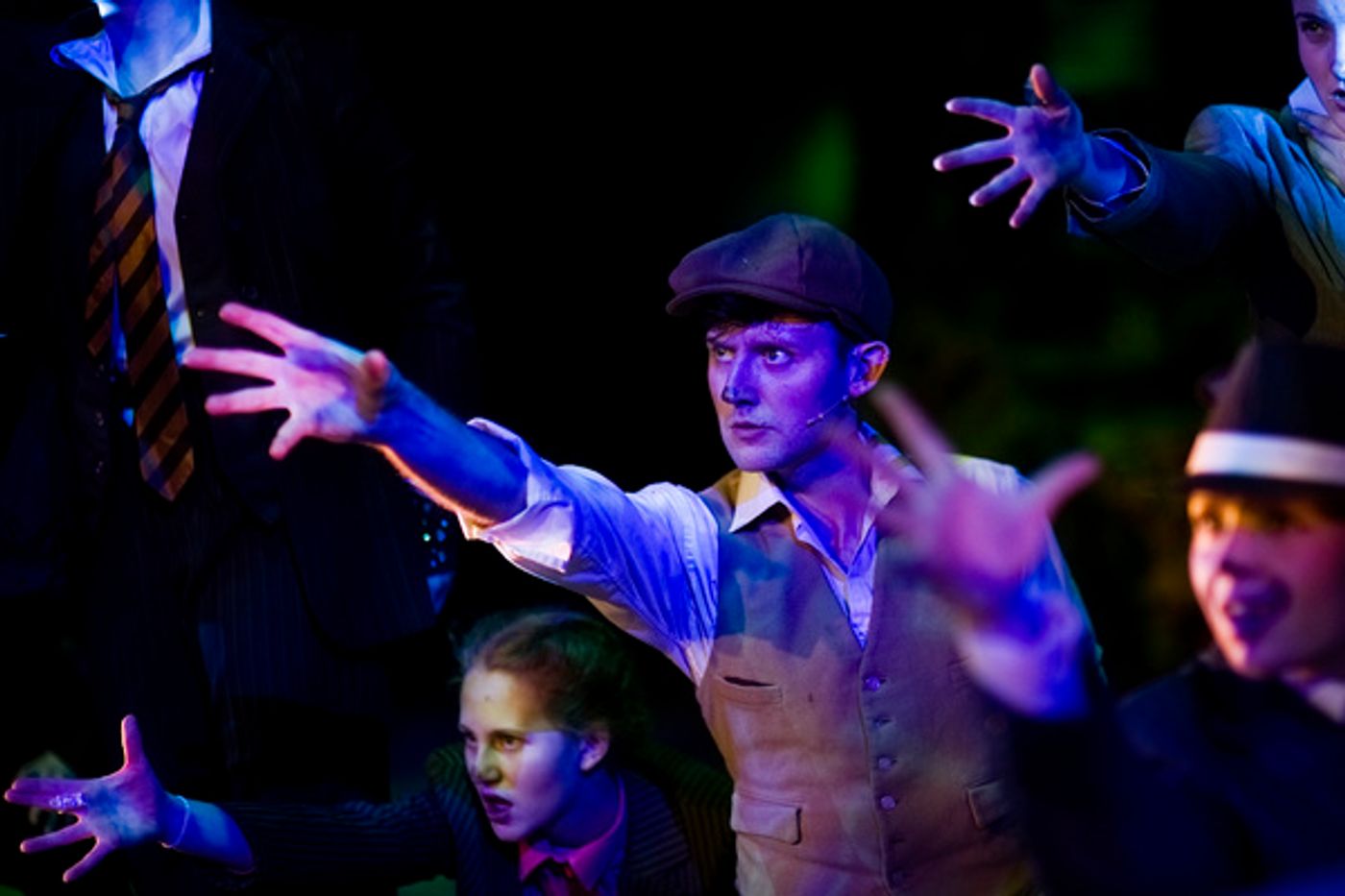 Photo Flash: Stiles & Drewe's THE WIND IN THE WILLOWS Opens in Tunbridge Wells Photo Flash: Stiles & Drewe's THE WIND IN THE WILLOWS Opens in Tunbridge Wells Image