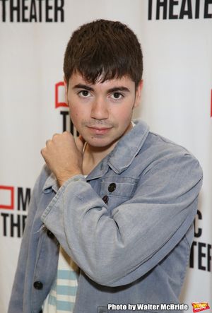 Noah Galvin  Photo