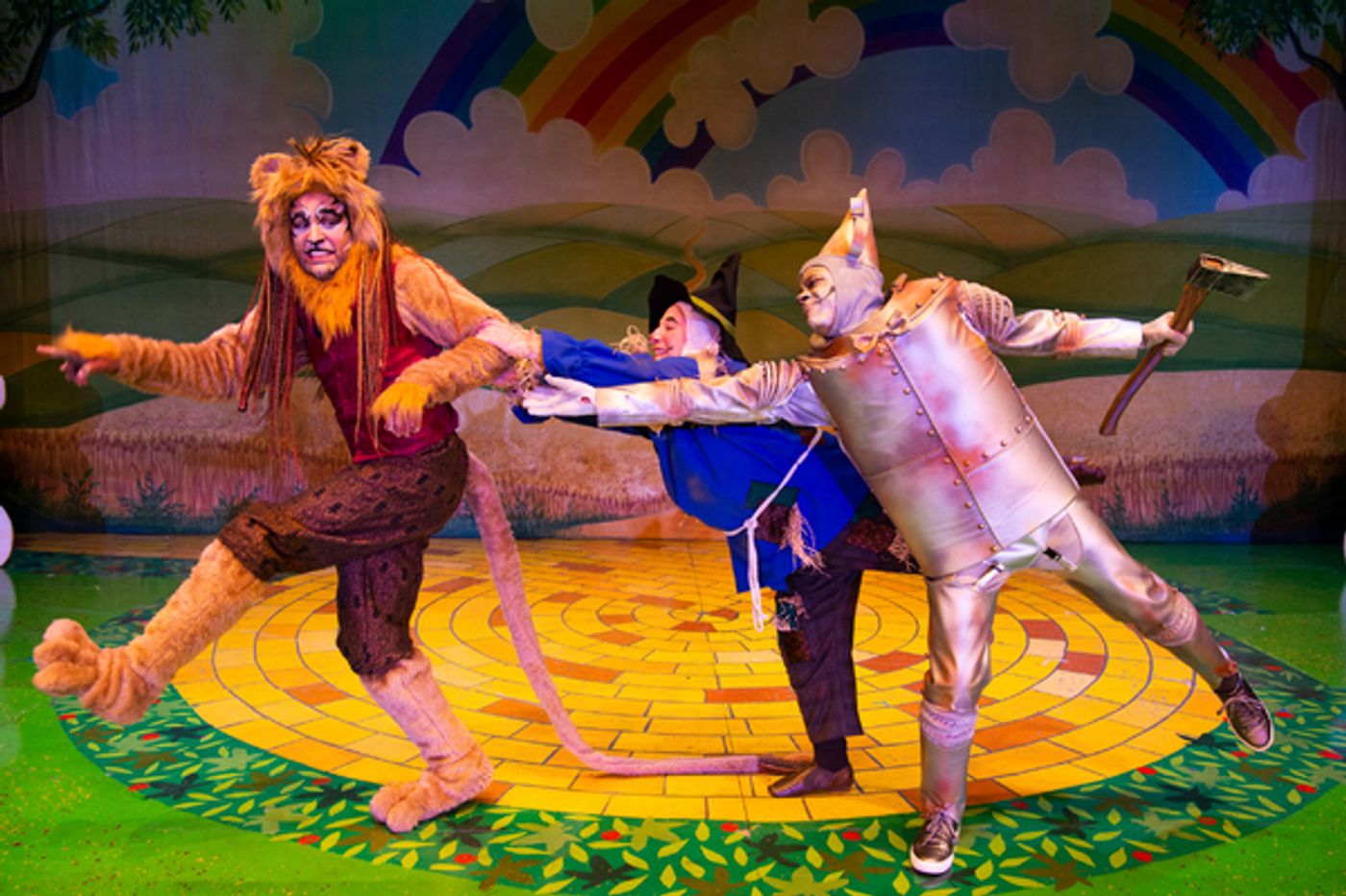 Photo Flash: Marissa Jaret Winokur, Mackenzie Ziegler and More Star In THE WONDERFUL WINTER OF OZ at the Pasadena Civic Auditorium  Image
