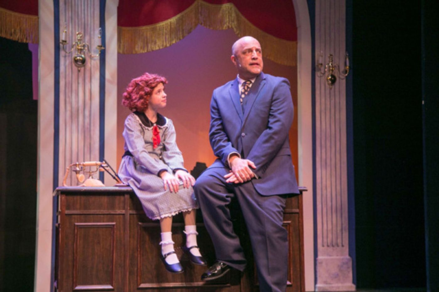 Photo Flash: Downtown Cabaret Theatre Stages ANNIE  Image