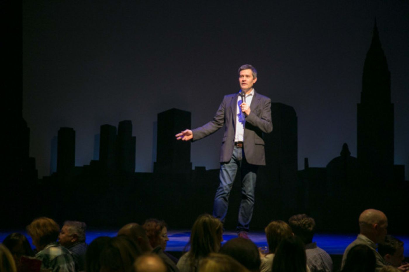 Photo Flash: Downtown Cabaret Theatre Stages ANNIE  Image