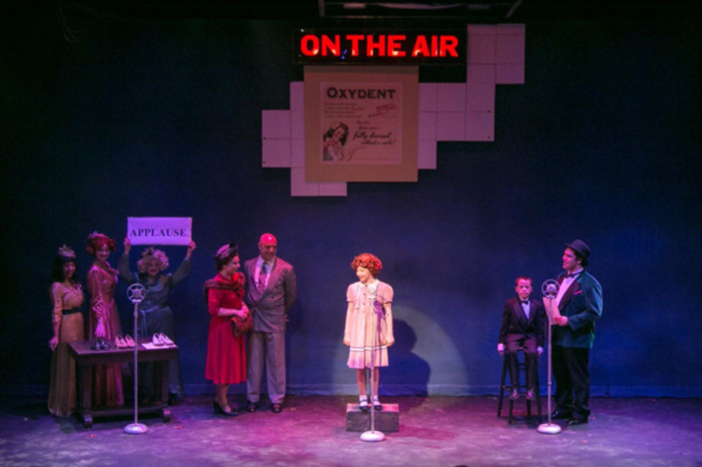 Photo Flash: Downtown Cabaret Theatre Stages ANNIE  Image