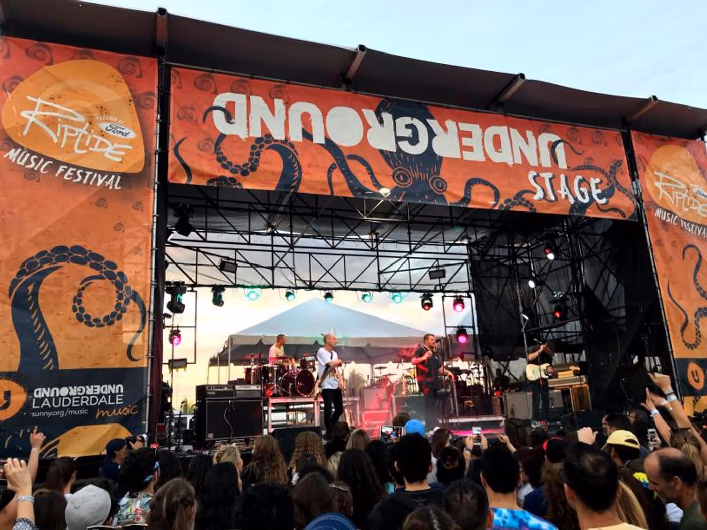 Review: Fort Lauderdale Makes Waves with RIPTIDE MUSIC FESTIVAL  Image